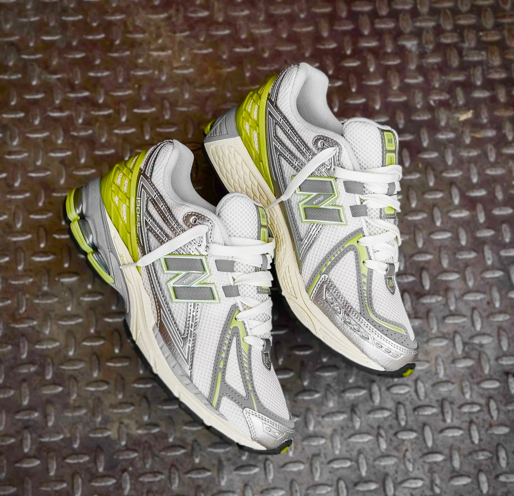 new Ba1an*e x trainers white grey neon