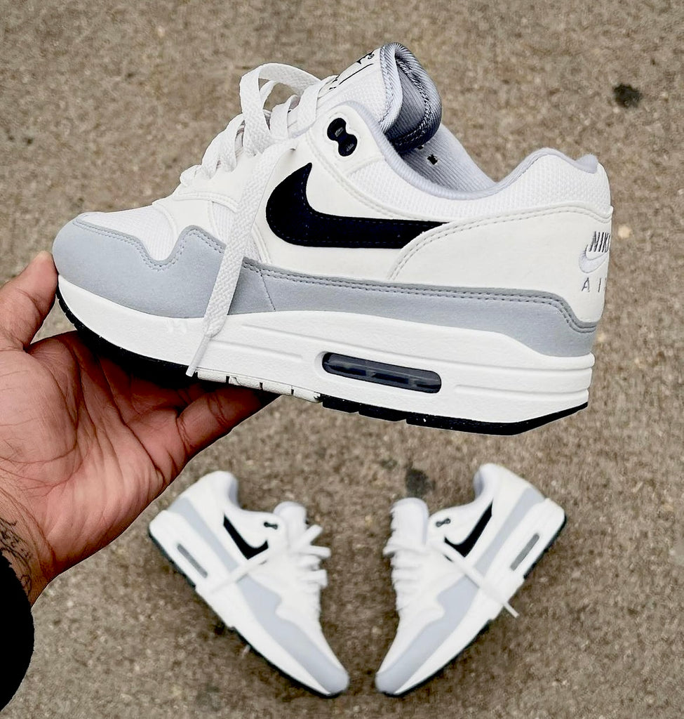 NIKE AIR MAX 1 WHITE GREY BLACK