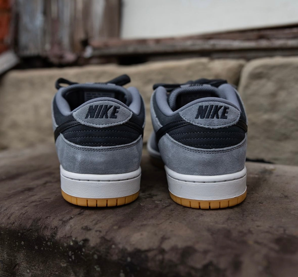 nike dunk low black grey gum botT0m
