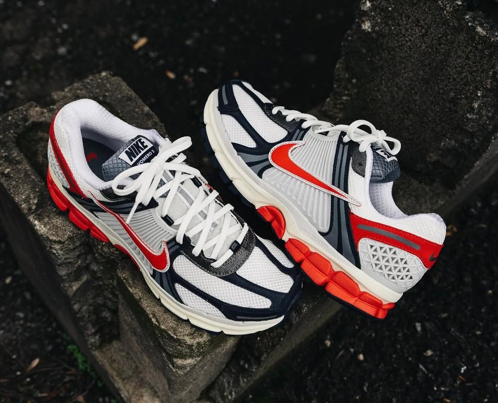 NIKE V MAX WHITE RED