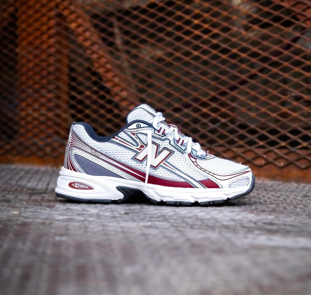 new Ba1an*e trainers white maroon silver
