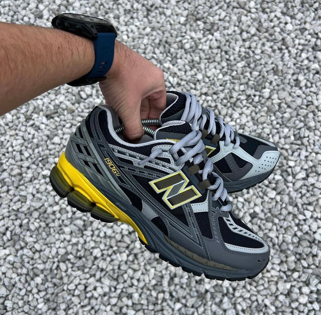 new Ba1an*e utility 1906 trainers grey yellow