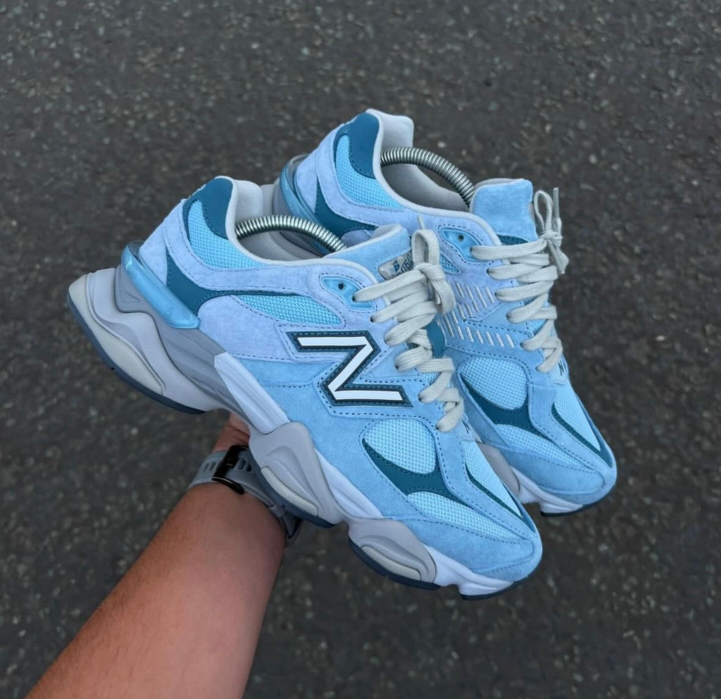 new Ba1an*e x trainers ice blue