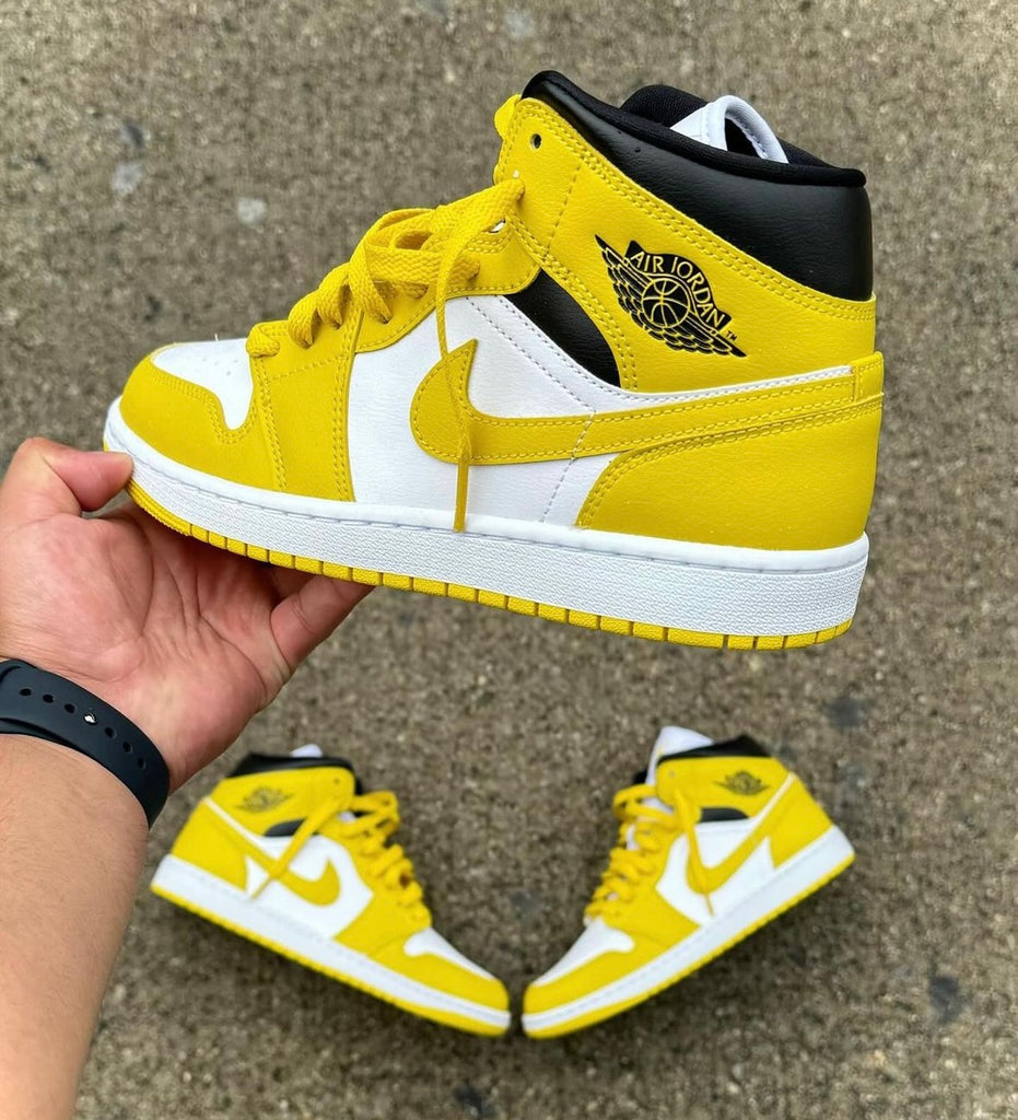 AIR JORDAN 1 MUSTARD
