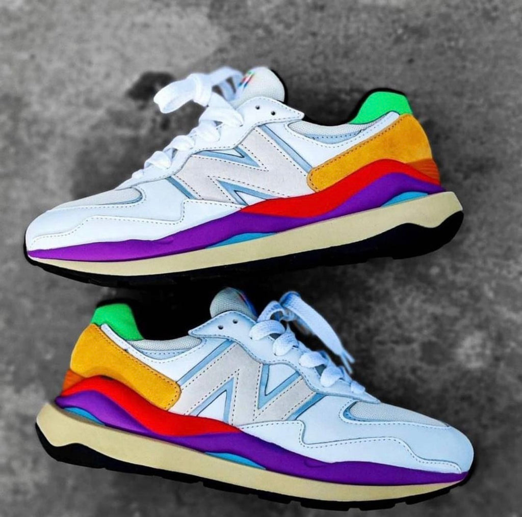 new Ba1an*e trainer white multicolor