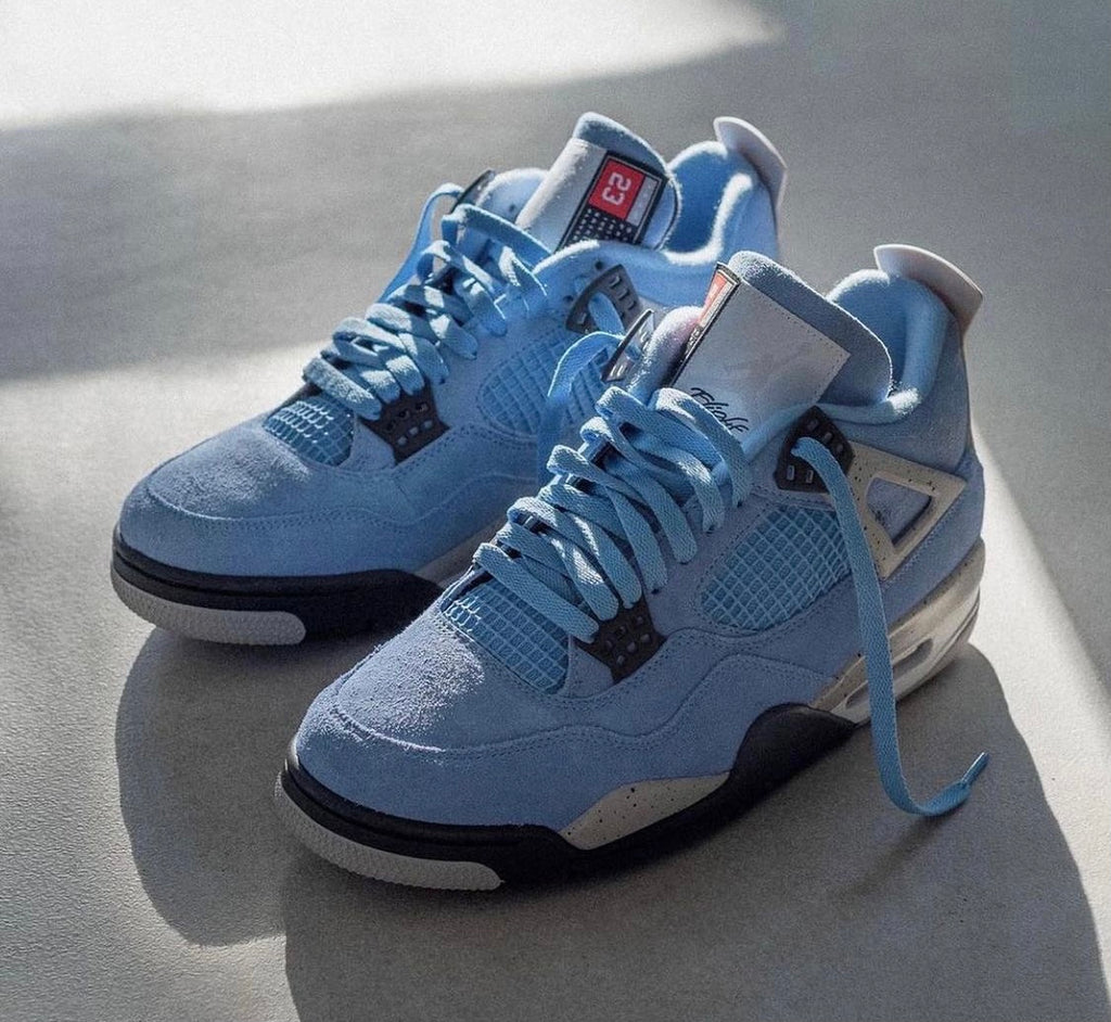AIR JORDAN 4 UNIVERSITY BLUE