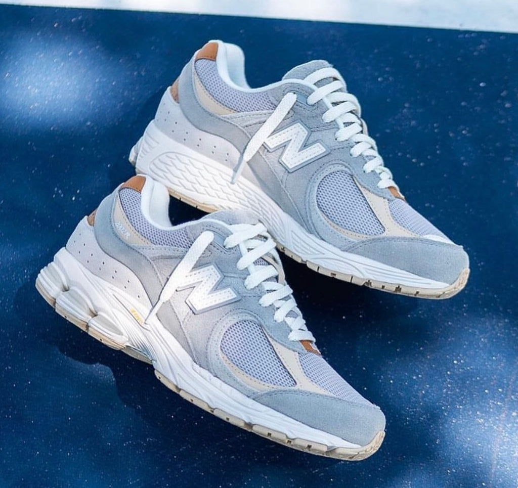 new Ba1an*e r trainer grey